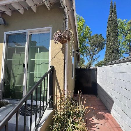 Sweet Tuscan Dreams-Private Entrance & Bathroom With Patio Los Angeles Luaran gambar