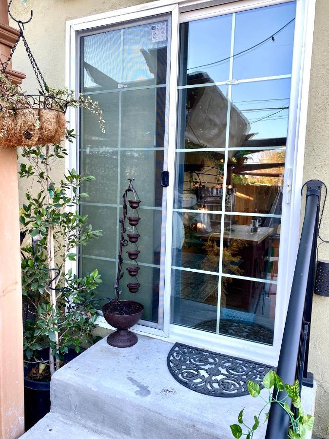 Sweet Tuscan Dreams-Private Entrance & Bathroom With Patio Los Angeles Luaran gambar